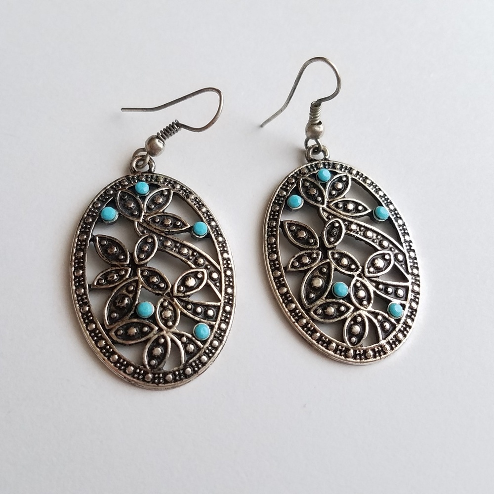 Earrings | Color: Silver/Turquoise